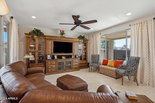 living room featuring ceiling fan