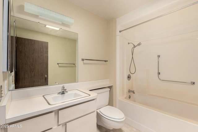 10625 W Chisholm Ct, Sun City, AZ 85373 - bathroom with toilet, vanity, and bathtub / shower combination