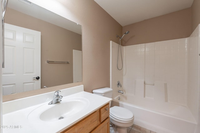 931 S Racine Ln, Gilbert, AZ 85296 - full bath featuring vanity, shower / tub combination, and tile patterned flooring
