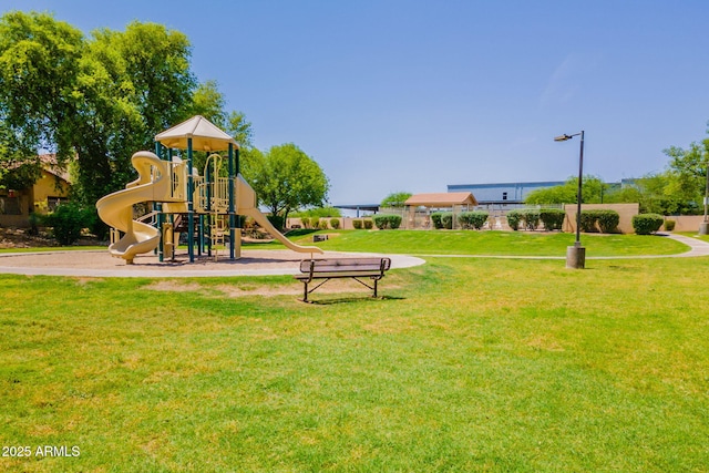 931 S Racine Ln, Gilbert, AZ 85296 - community play area with a yard