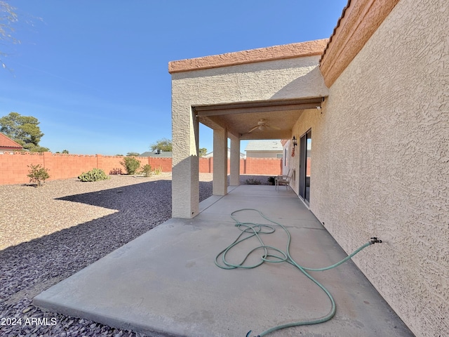 view of patio / terrace with ceiling fan