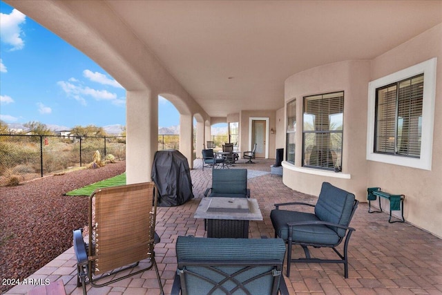 view of patio featuring outdoor lounge area