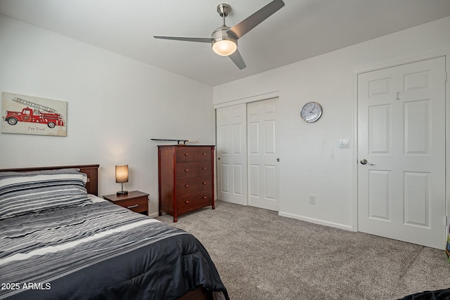 bedroom with a closet, light carpet, ceiling fan, and baseboards