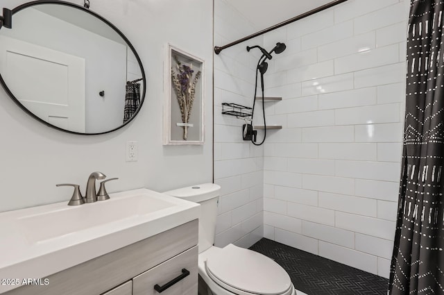 bathroom featuring a shower with curtain, vanity, and toilet