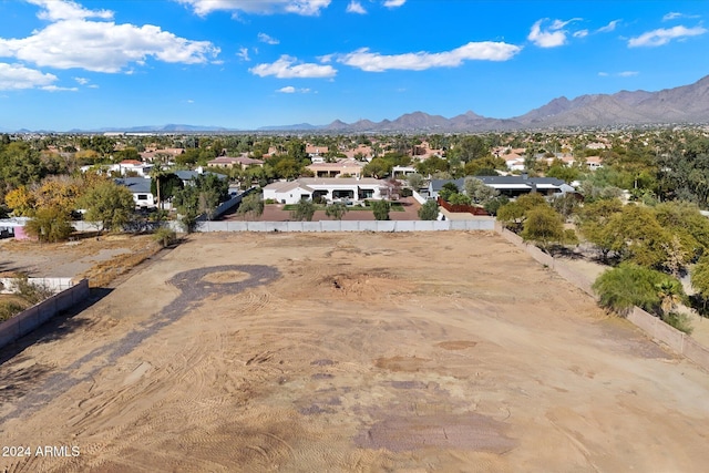 Listing photo 3 for 9970 E Charter Oak Rd Unit 3, Scottsdale AZ 85260