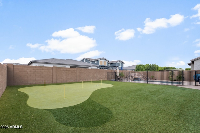 view of yard featuring a fenced backyard