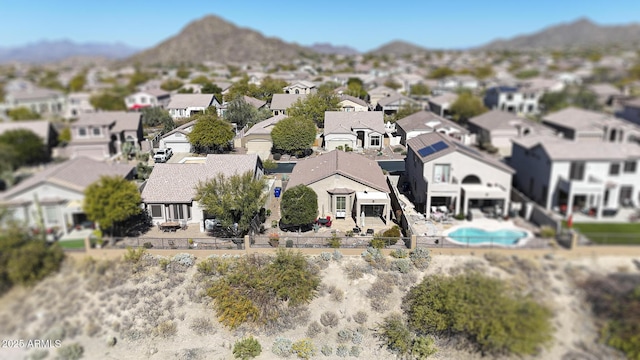 bird's eye view featuring a mountain view