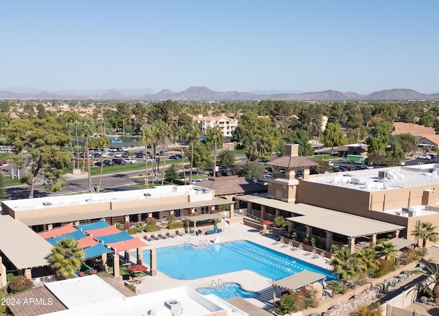 bird's eye view featuring a mountain view