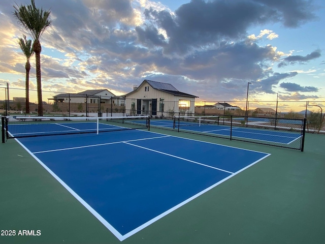 3915 N Shannon Cir, Mesa, AZ 85215 - view of tennis court