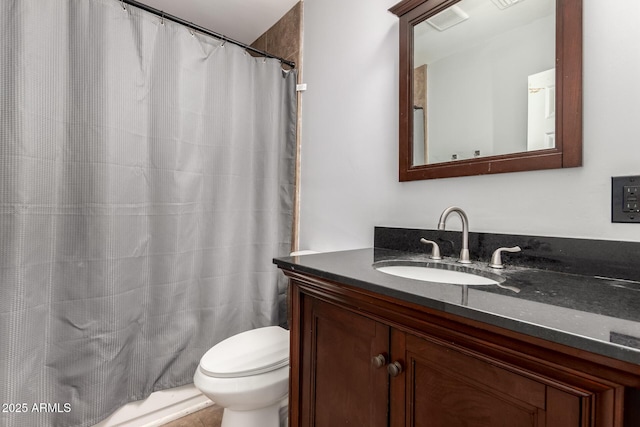 538 W 13th St, Tempe, AZ 85281 - bathroom featuring toilet, vanity, and a shower with curtain