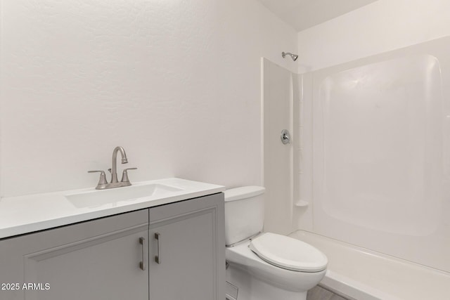 538 W 13th St, Tempe, AZ 85281 - full bath with toilet, vanity, and a shower