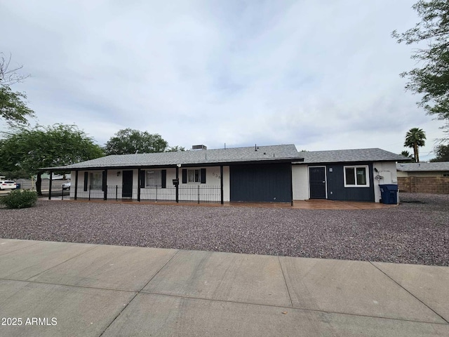 538 W 13th St, Tempe, AZ 85281 - ranch-style house featuring a porch