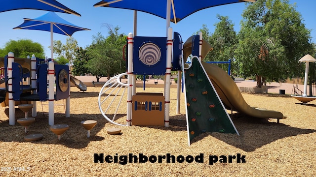 2031 W Gila Ln, Chandler, AZ 85224 - view of community jungle gym
