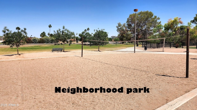 2031 W Gila Ln, Chandler, AZ 85224 - view of community featuring volleyball court