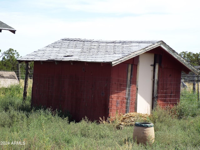 view of outdoor structure