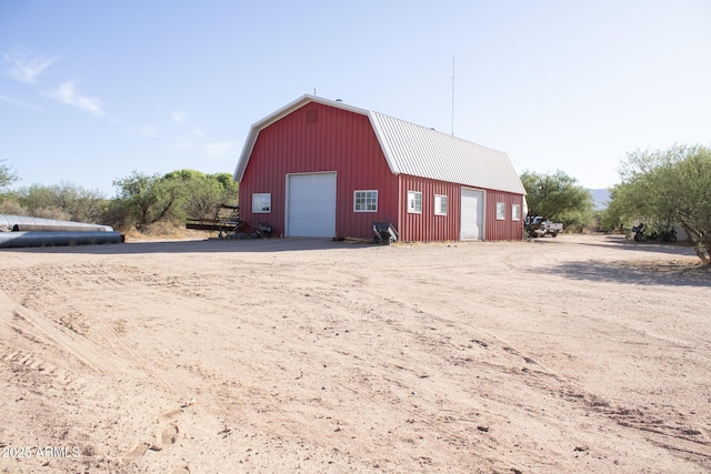 375 S Companero Rd, Saint David, AZ 85630 - view of outdoor structure featuring driveway
