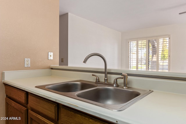 kitchen featuring sink