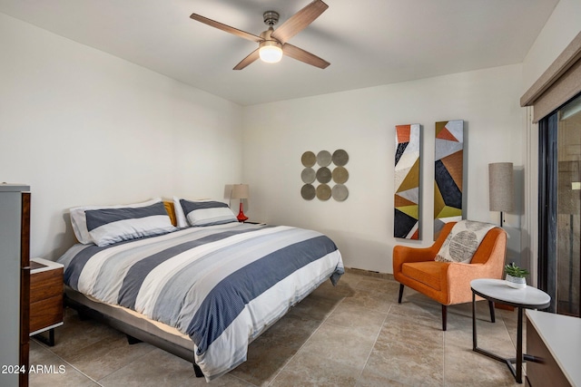 bedroom featuring ceiling fan