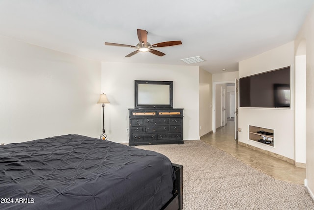 bedroom featuring ceiling fan