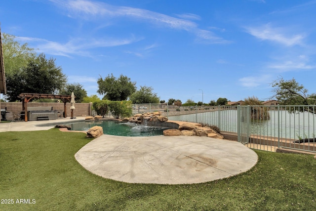 11101 W Wilshire Dr, Avondale, AZ 85392 - view of yard with a hot tub and a patio