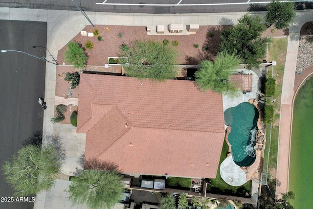 11101 W Wilshire Dr, Avondale, AZ 85392 - drone / aerial view of a pool