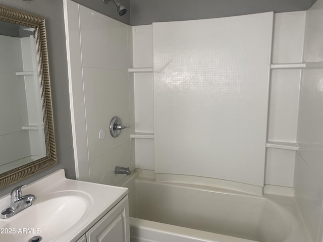 1217 E Hess Ave, Phoenix, AZ 85034 - full bath featuring shower / washtub combination and vanity