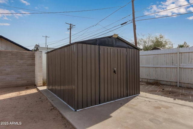 view of outbuilding