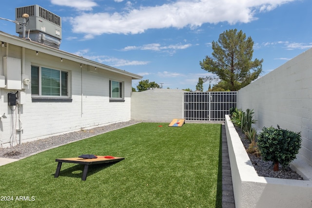 3814 N 36th St, Phoenix, AZ 85018 - view of fenced backyard