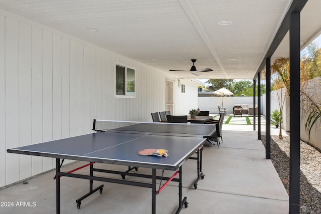 3814 N 36th St, Phoenix, AZ 85018 - fenced backyard with outdoor dining area, a patio, and ceiling fan