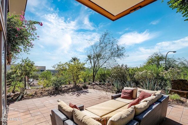 view of patio featuring outdoor lounge area