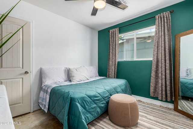 bedroom featuring ceiling fan