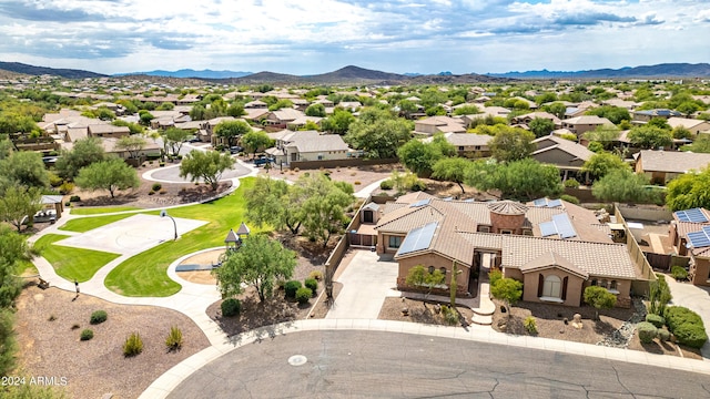 birds eye view of property featuring a residential view and a mountain view