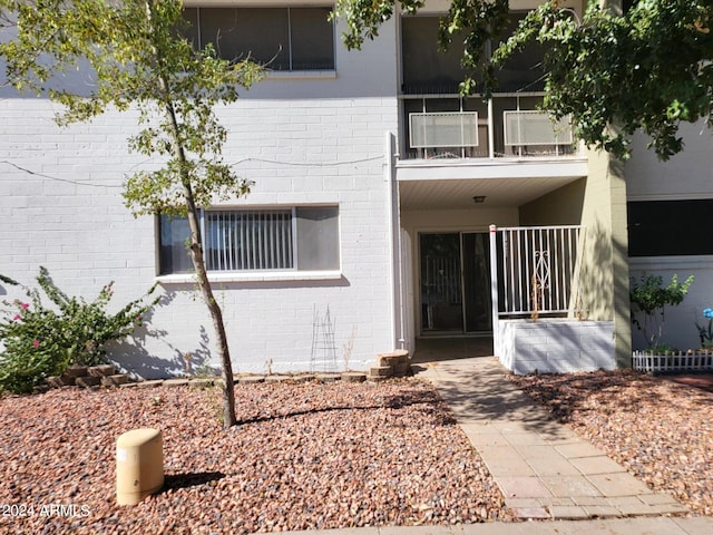 exterior space featuring a balcony