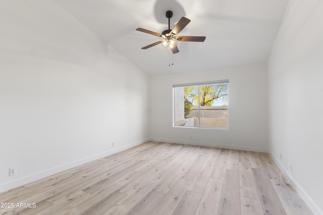 unfurnished room featuring light wood-type flooring and ceiling fan