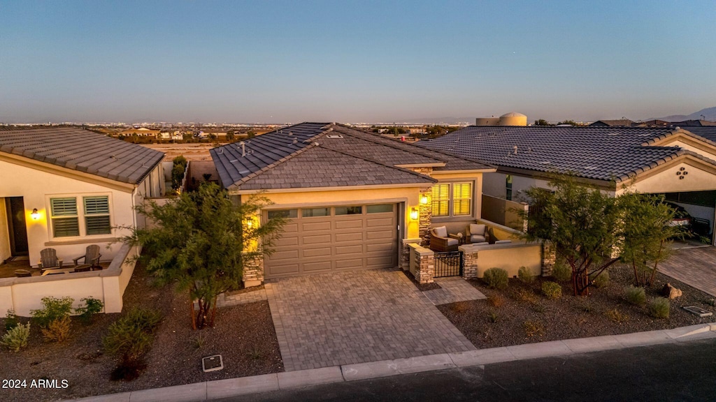 view of front of house featuring a garage