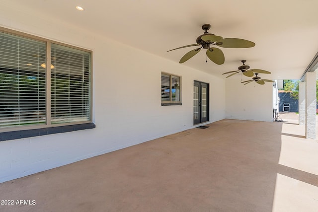 view of patio featuring visible vents and ceiling fan