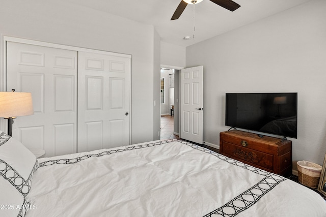 4418 W Yoosooni Dr, New River, AZ 85087 - bedroom featuring a closet and ceiling fan