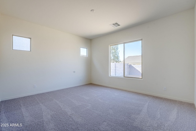 unfurnished room with carpet