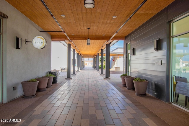 9922 E Thunderbolt Ave, Mesa, AZ 85212 - view of patio / terrace