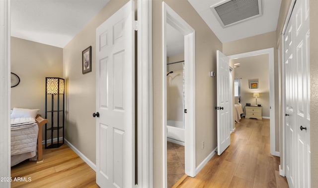 1910 E Citation Ln, Tempe, AZ 85284 - hall featuring light wood finished floors and baseboards