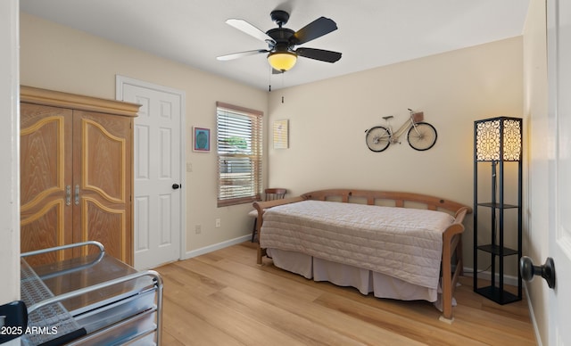 1910 E Citation Ln, Tempe, AZ 85284 - bedroom with light wood-type flooring, baseboards, and a ceiling fan