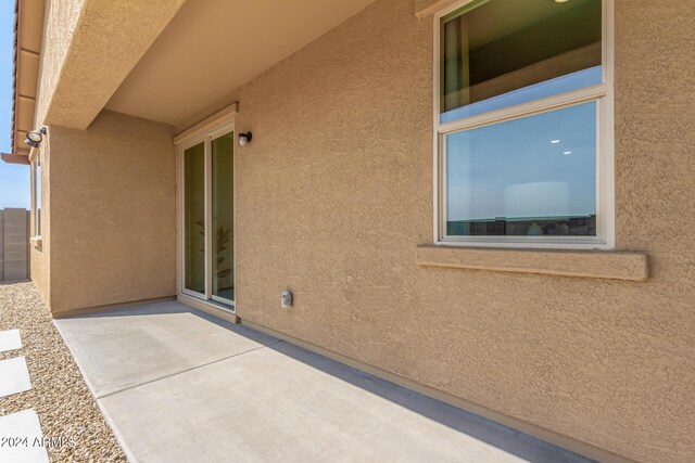 18197 W Cielo Grande Ave, Surprise, AZ 85387 - view of patio