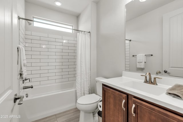 4279 N Spyglass Dr, Florence, AZ 85132 - full bath featuring wood finished floors, vanity, toilet, and shower / tub combo with curtain