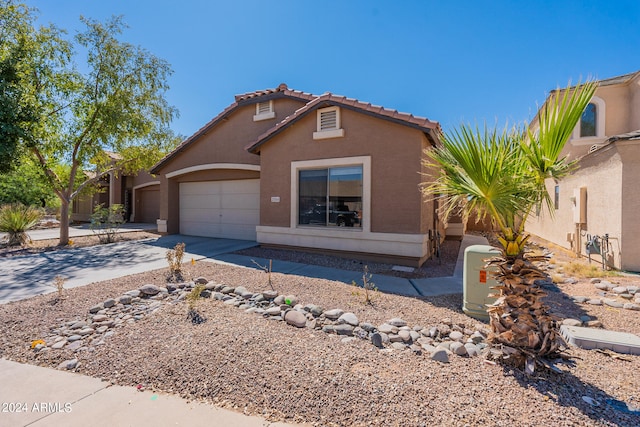 view of front of home featuring a garage