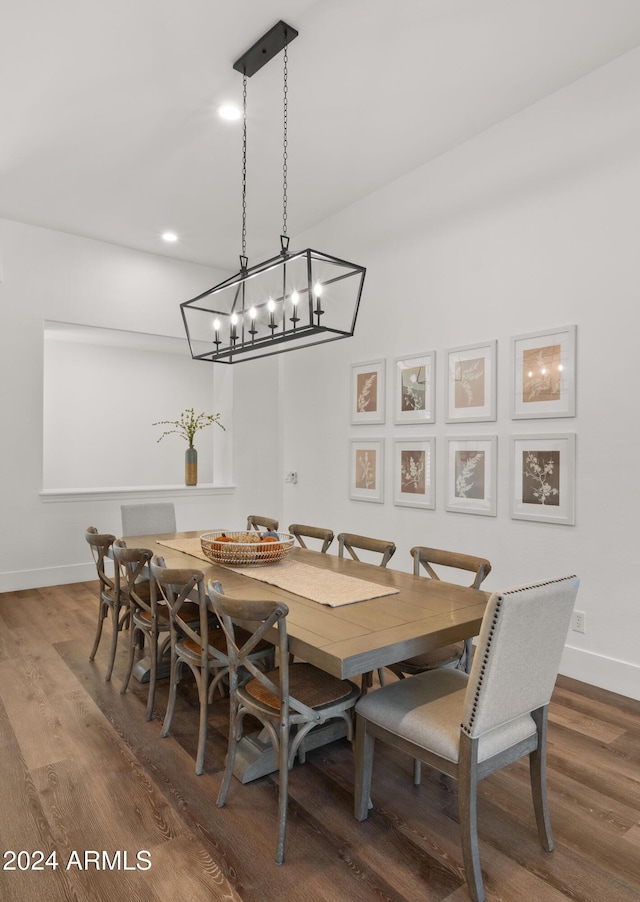 6429 S Honor Ct, Gilbert, AZ 85298 - dining area with wood finished floors, baseboards, recessed lighting, and a chandelier