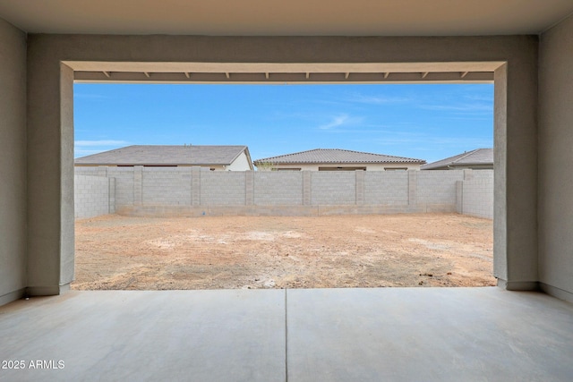 view of yard featuring a patio