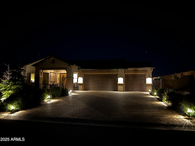 707 Lunar View Way, Chino Valley, AZ 86323 - ranch-style house featuring driveway, a garage, and stucco siding