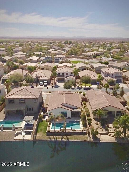 birds eye view of property featuring a residential view