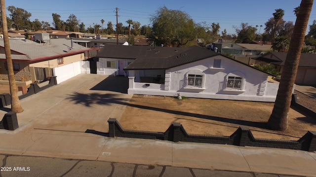 view of front of home