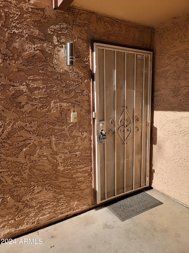 view of entrance to property